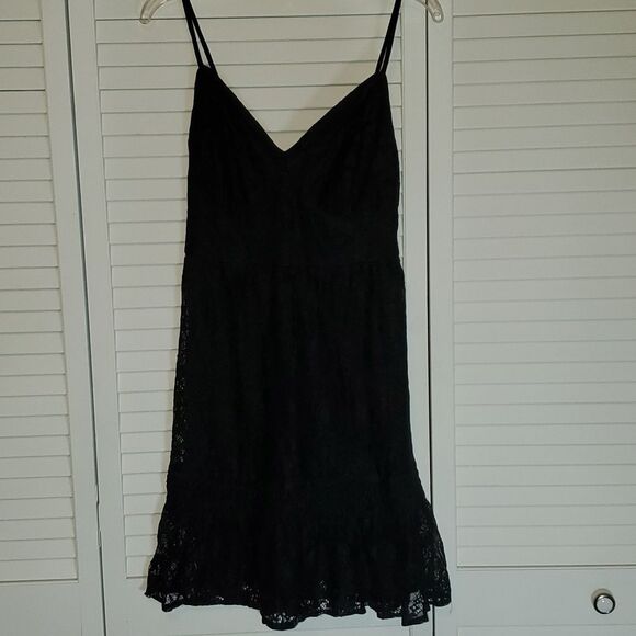 Hollister Dresses & Skirts - Hollister Lace Slip Dress